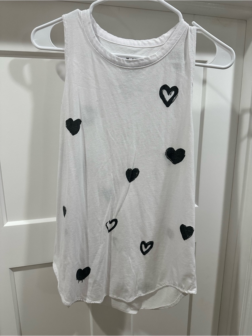 Evereve White Tank Top with Black Heart Motif